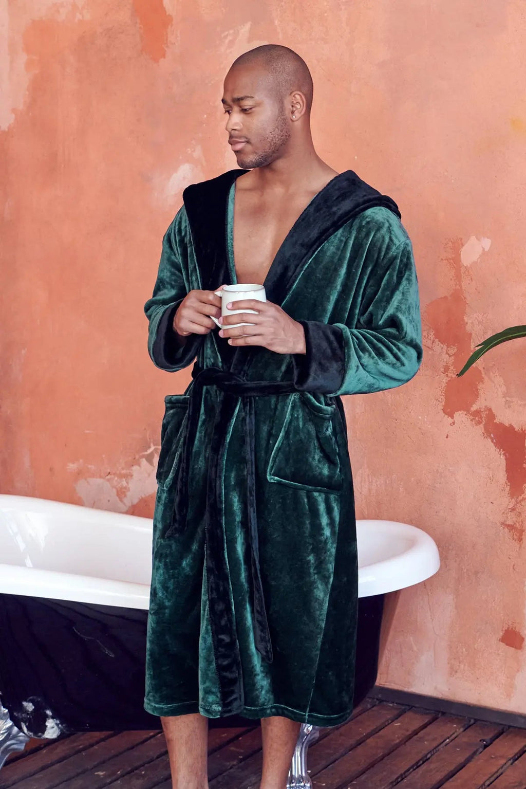 Men’s Robe with Hood – Ultra-Soft Plush Comfort for Everyday Use